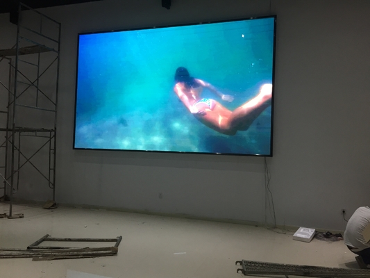 Экран крытого выставочного зала центра студии дисплея этапа СИД полного цвета P2.5 электронный
